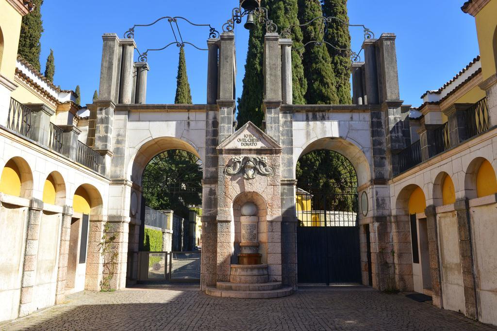 Taverna Pensión
